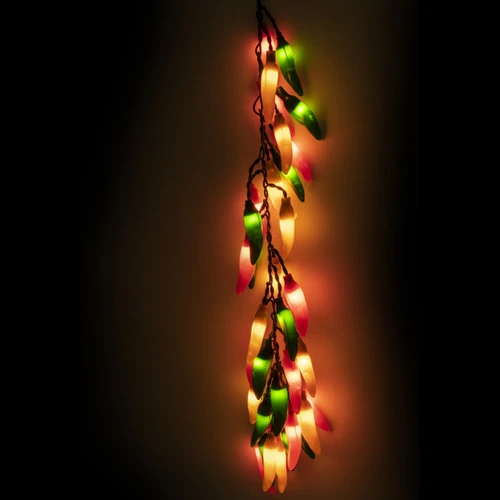 Chili Pepper Hanging Cluster String Lights - Image 3